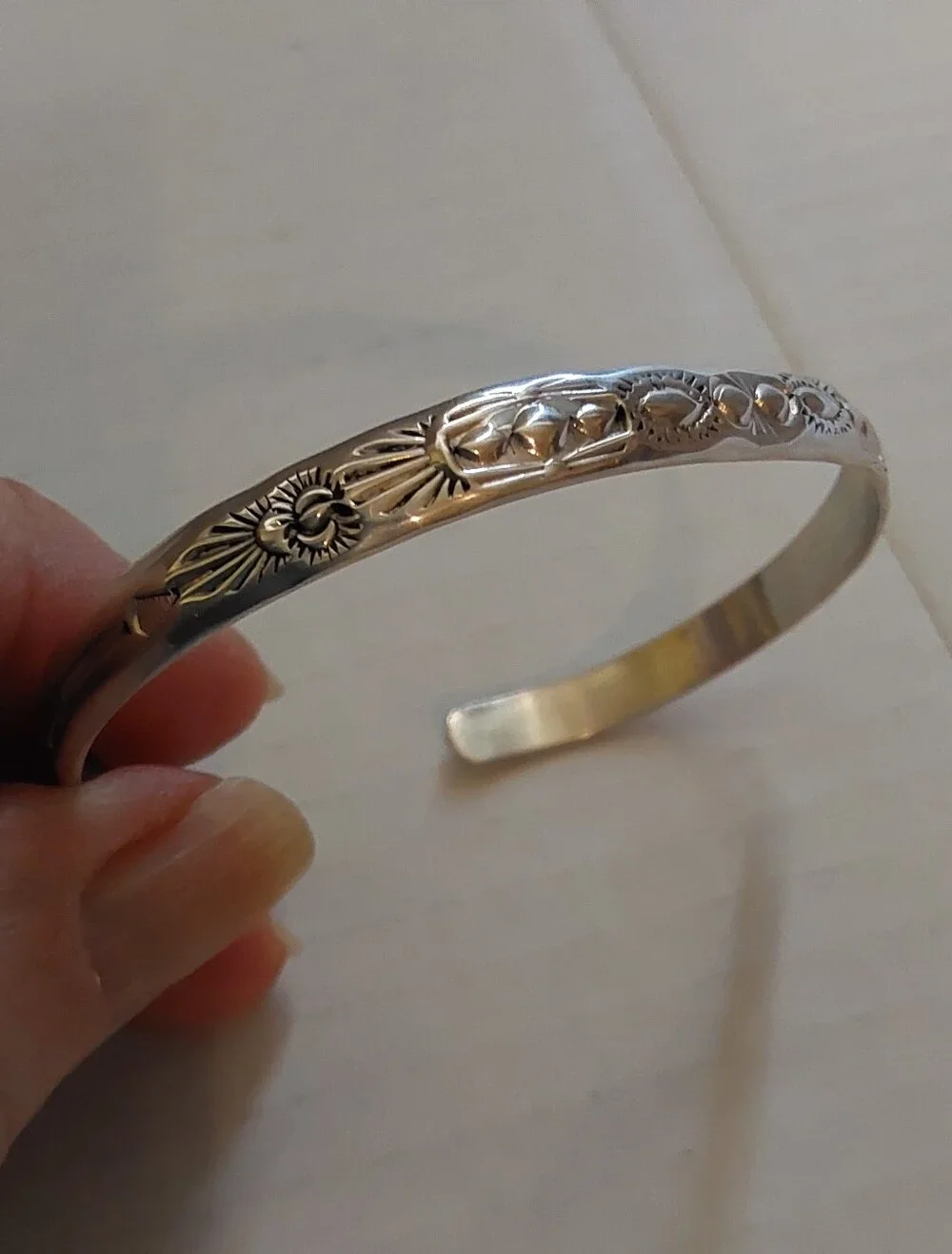 🌺 NEW Hand Crafted Sterling Silver Indian Design Bracelet - Picture 2 of 12